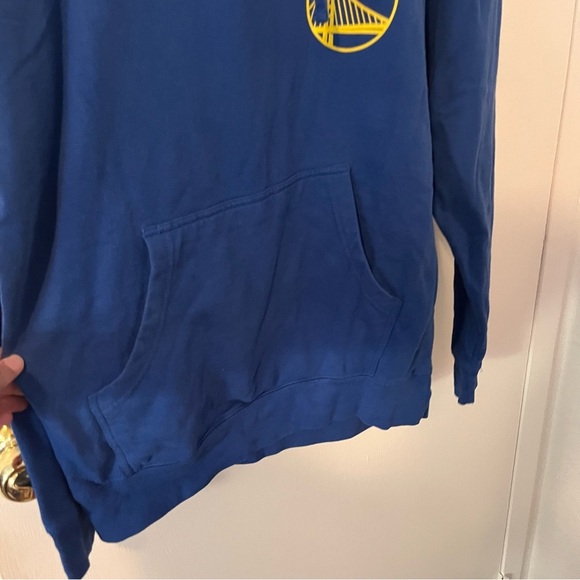 Bleacher Report Warriors Event Crew Hoodie NBA World Tour Franchise Mode Medium - Picture 3 of 13